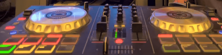 Looping clip of Sol Majestic mixing on a Pioneer DDJ-SX2 controller